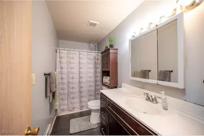 5546 Shaffer Road NW #A & B, Warren, OH 44481 - Photo 13