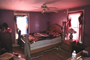 243 W North St, Medina, OH 44256 - Photo 5