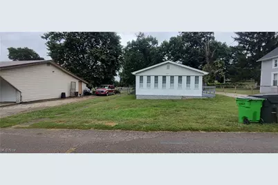 624 Cemetery Street, Coshocton, OH 43812 - Photo 19