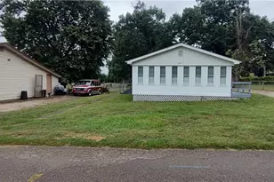 624 Cemetery St, Coshocton, OH 43812 - Photo 19