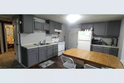 624 Cemetery Street, Coshocton, OH 43812 - Photo 3