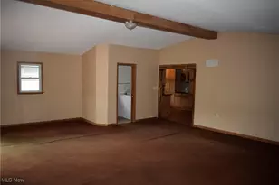 404 S Bon Air Ave, Youngstown, OH 44509 - Photo 9