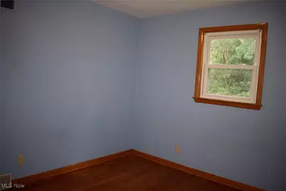 404 S Bon Air Avenue, Youngstown, OH 44509 - Photo 11