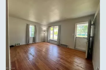 484 E 328th Street, Willowick, OH 44095 - Photo 21