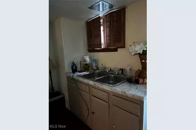 317 N 9th Street, Cambridge, OH 43725 - Photo 7