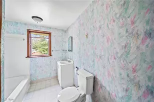 1505 Marlowe Ave, Akron, OH 44313 - Photo 25