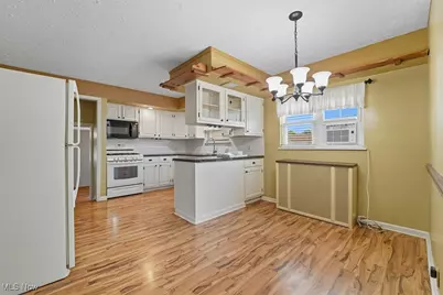 1811 E 30th Street, Ashtabula, OH 44004 - Photo 11