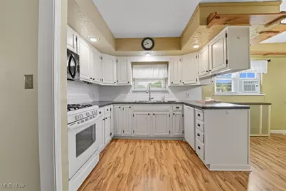 1811 E 30th Street, Ashtabula, OH 44004 - Photo 13