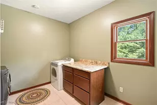 7734 Katie Dr, Wadsworth, OH 44281 - Photo 41