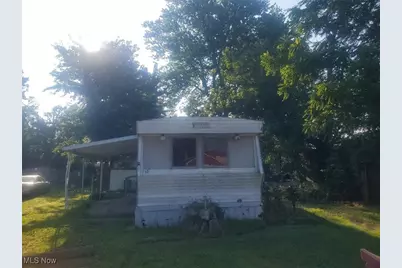 3022 Taft Avenue NE, Canton, OH 44705 - Photo 3