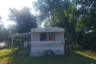 3022 Taft Ave NE, Canton, OH 44705 - Photo 3