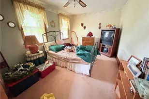 465 St Leger Ave, Akron, OH 44305 - Photo 13