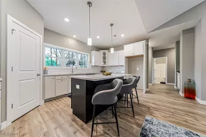 4322 Literary Lane, Willoughby, OH 44094 - Photo 11