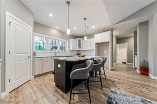 4322 Literary Ln, Willoughby, OH 44094 - Photo 11