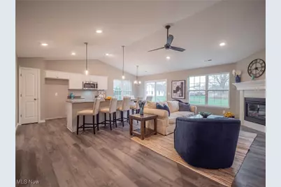67 Tanners Farm Drive, Painesville Twp, OH 44077 - Photo 3