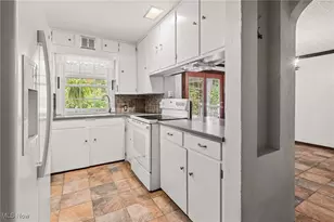 3431 Enfield Ave NW, Canton, OH 44708 - Photo 13