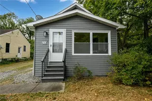 636 Flora Ave, Akron, OH 44314 - Photo 1