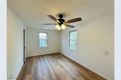 3938 Bright Way Street, Weirton, WV 26062 - Photo 9