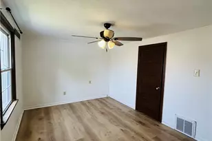 3938 Brightway St, Weirton, WV 26062 - Photo 11