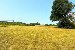 405 Cunningham Rd, Salem, OH 44460 - Photo 3