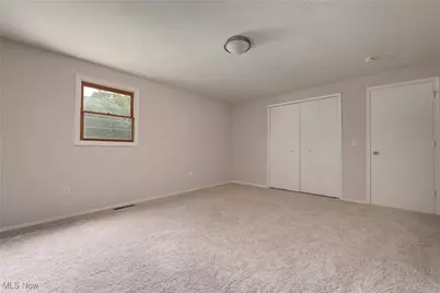 7007 Hidden Valley Drive, Amherst, OH 44001 - Photo 27