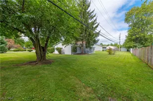 7007 Hidden Valley Dr, Amherst, OH 44001 - Photo 31