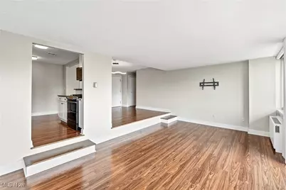 12900 Lake Avenue #820, Oakwood, OH 44107 - Photo 15