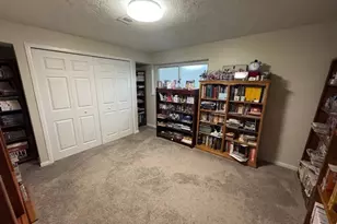 24051 Columbus Rd, Huber Heights, OH 44146 - Photo 9