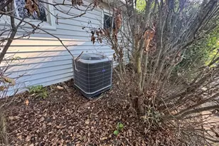 24051 Columbus Rd, Huber Heights, OH 44146 - Photo 25