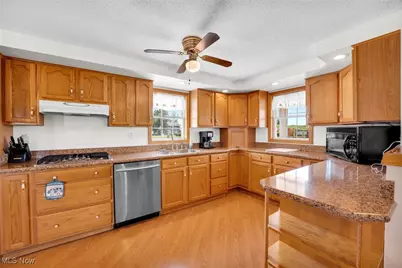 9373 Murray Ridge Road, Elyria, OH 44035 - Photo 7