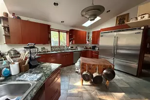 2826 Yellow Creek, Akron, OH 44333 - Photo 9