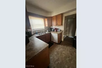 617 Moreley Avenue, Akron, OH 44320 - Photo 5