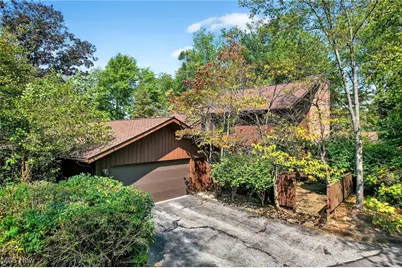 1939 Pine Drive, Kent, OH 44240 - Photo 1