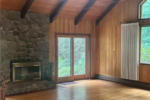 10613 Sherman Rd, Chardon, OH 44024 - Photo 11