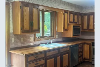 10613 Sherman Road, Chardon, OH 44024 - Photo 19