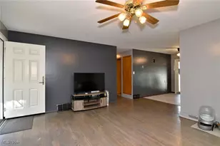 624 Timothy Ln, Loveland, OH 44109 - Photo 7