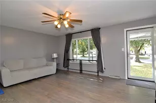 624 Timothy Ln, Loveland, OH 44109 - Photo 5