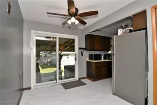 624 Timothy Ln, Loveland, OH 44109 - Photo 9