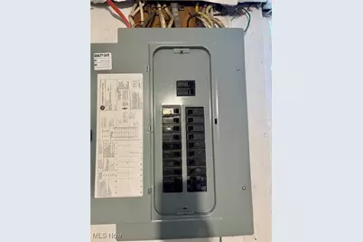 2258 Mogadore Road, Akron, OH 44312 - Photo 25