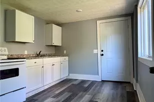 1062 Big Falls Ave, Akron, OH 44310 - Photo 5