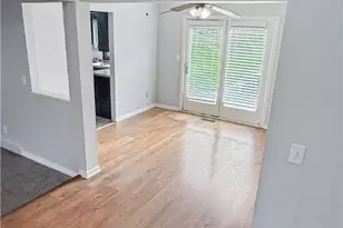 1036 Winhurst Dr, Akron, OH 44313 - Photo 7