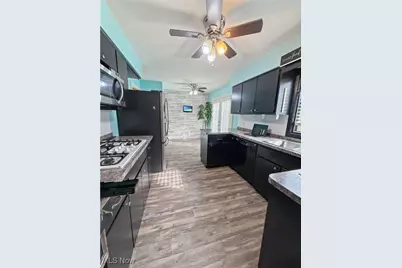 1036 Winhurst Drive, Akron, OH 44313 - Photo 13