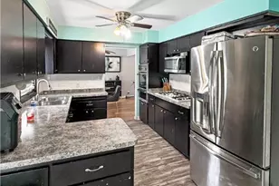 1036 Winhurst Dr, Akron, OH 44313 - Photo 11