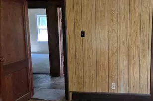 5136 State Route 170, East Palestine, OH 44413 - Photo 9