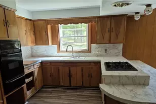 5136 State Route 170, East Palestine, OH 44413 - Photo 3