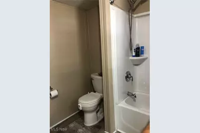 5219 N Street NE, Magnolia, OH 44643 - Photo 29