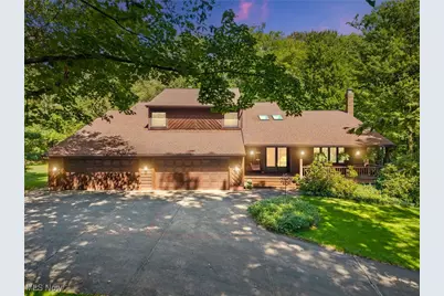 16400 Misty Lake Glen, Chagrin Falls, OH 44023 - Photo 1