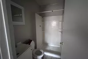 945 E 149th St, Loveland, OH 44110 - Photo 3