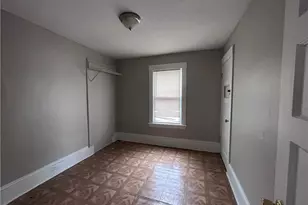 945 E 149th St, Loveland, OH 44110 - Photo 7