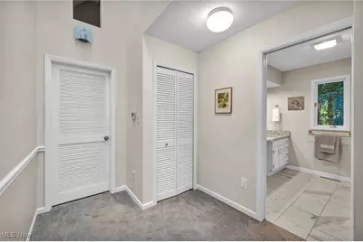 8405 Lucerne Drive, Chagrin Falls, OH 44023 - Photo 39